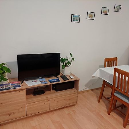Apartment Landeka プリモシュテン エクステリア 写真